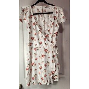 HOLLISTER Women's Medium Wrap Romper Flutter Sleeve Floral Print Lined Shorts